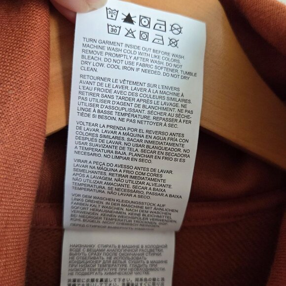 New Balance Cropped Turtleneck Sweater Long Sleeve Brown Size Women's Small Fall - Picture 9 of 9